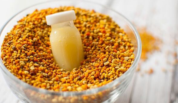 One will keep himself in good shape by consuming royal jelly and bee bread